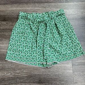 3/$21 Max studio green tie front shorts